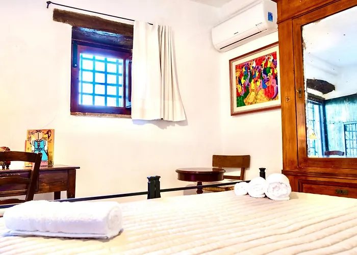 Sant'ambrogio's * Cefalù