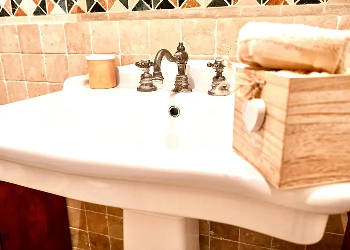 Sant'ambrogio's * Cefalú