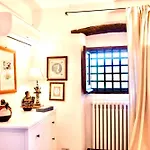 Sant'ambrogio's ヴィラ