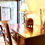 Sant'ambrogio's チェファル