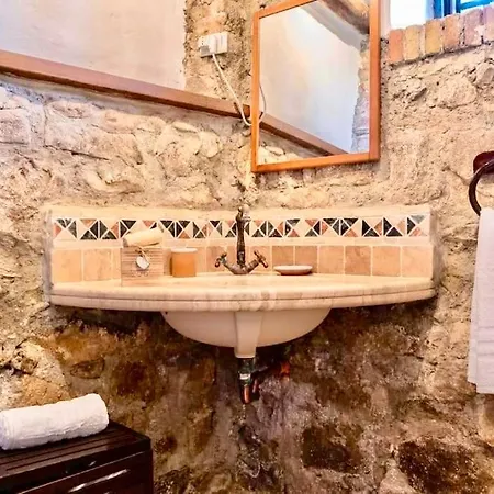 빌라 Sant'ambrogio's *